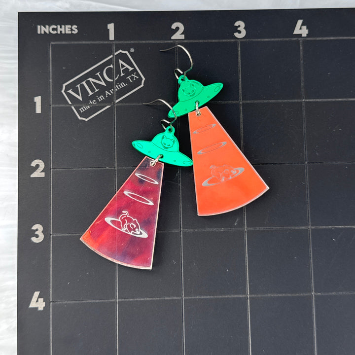 Sample Cat uUFO dangles in green and iridescent (bin a-08-05)