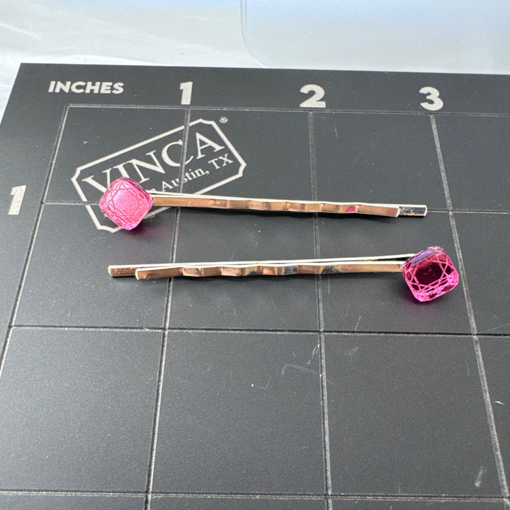 Sample Square Pink Diamond Bobby pins (bin a-08-06)
