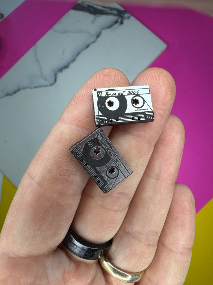 B-grade cassette tape earrings (bin c-101)