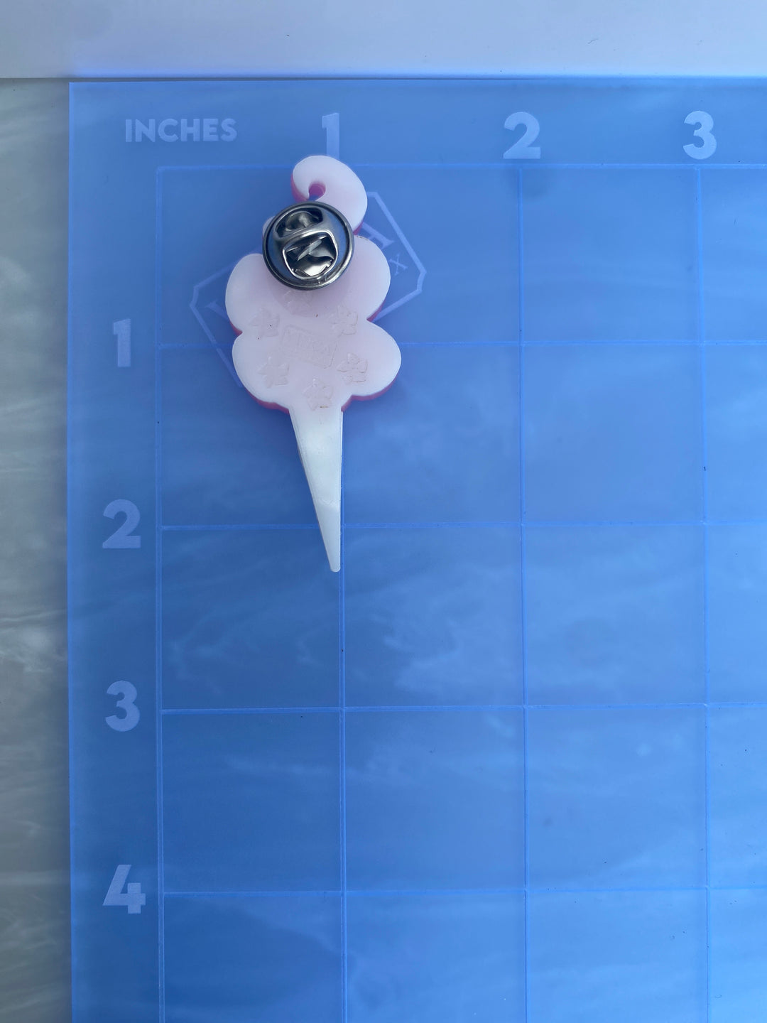 B-grade Cotton Candy Pin (bin D-10-46)