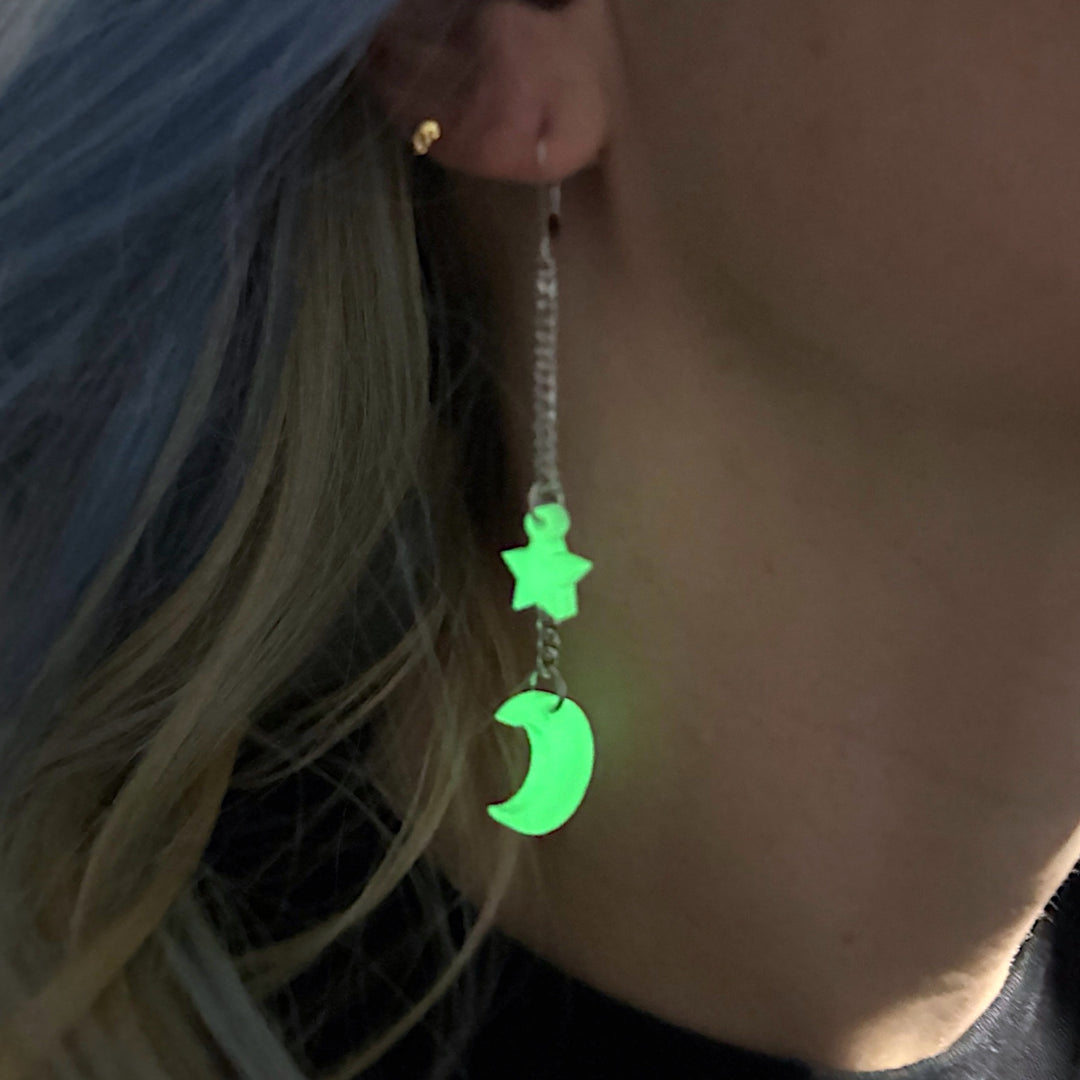 Glow in the dark earrings glowing in the dark, very nostalgic