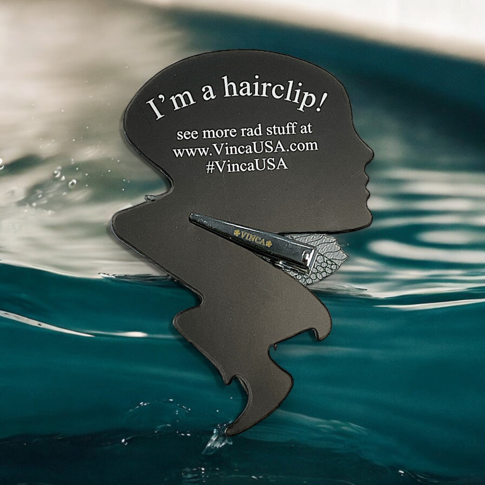 backside of the Vinca hairclip card