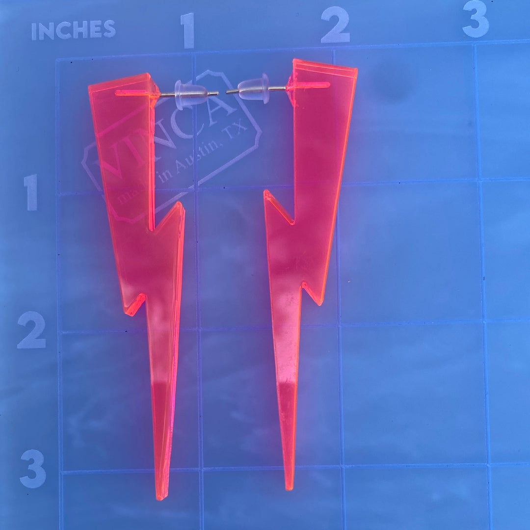 B-Grade pink bolts (bin H-12-01)