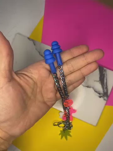 Ear Plugs with Charms (bin D-1024)