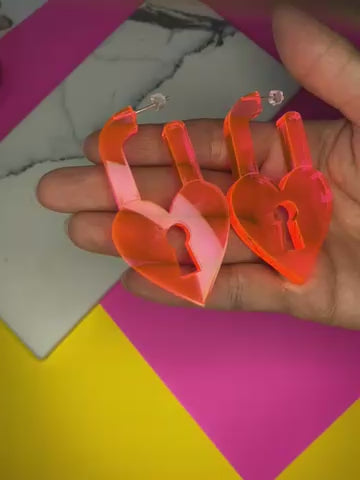 B-Grade Lock-y In Love Earrings (bin C-115)