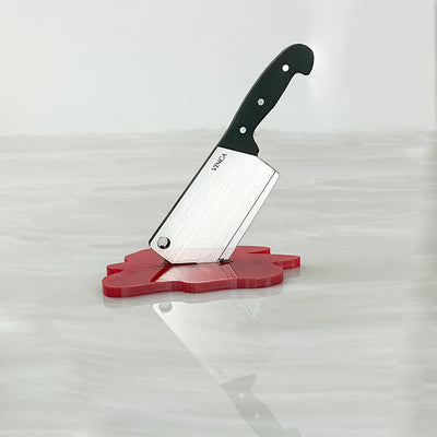Unbe-cleave-ably cute lil cleaver ring holder